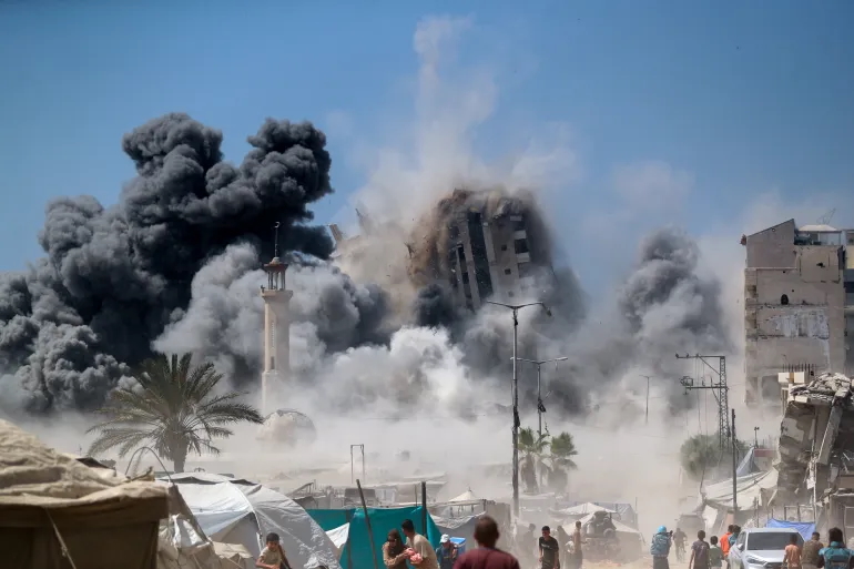 Israel, Hamas liên tục có động thái đáng lo ngại trên Dải -0