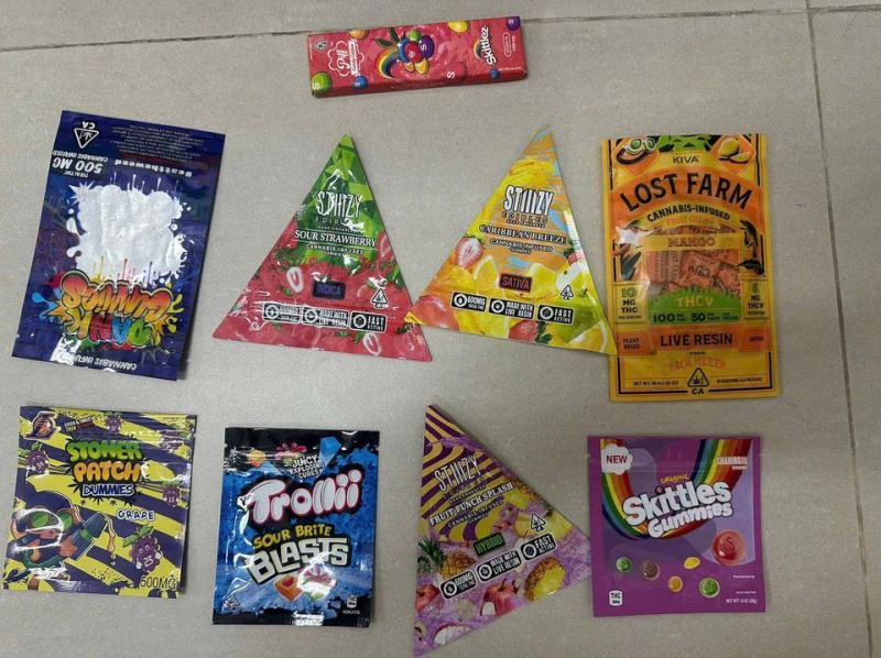 Cảnh báo nguy hại từ các loại ma túy núp bóng kẹo bánh nhằm vào trẻ em, học sinh -2