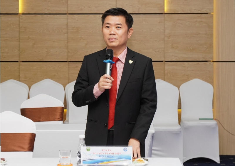 Bị kỷ luật, nguyên Hiệu trưởng Trường ĐH Y khoa Phạm Ngọc Thạch xin nghỉ việc -0