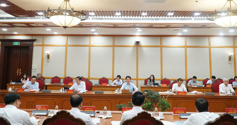 Bộ Chính trị cho ý kiến về công tác chuẩn bị Đại hội Đảng bộ các tỉnh Đồng Nai, Vĩnh Long, Đồng Tháp, Quảng Trị, Thái Nguyên, Phú Thọ -0