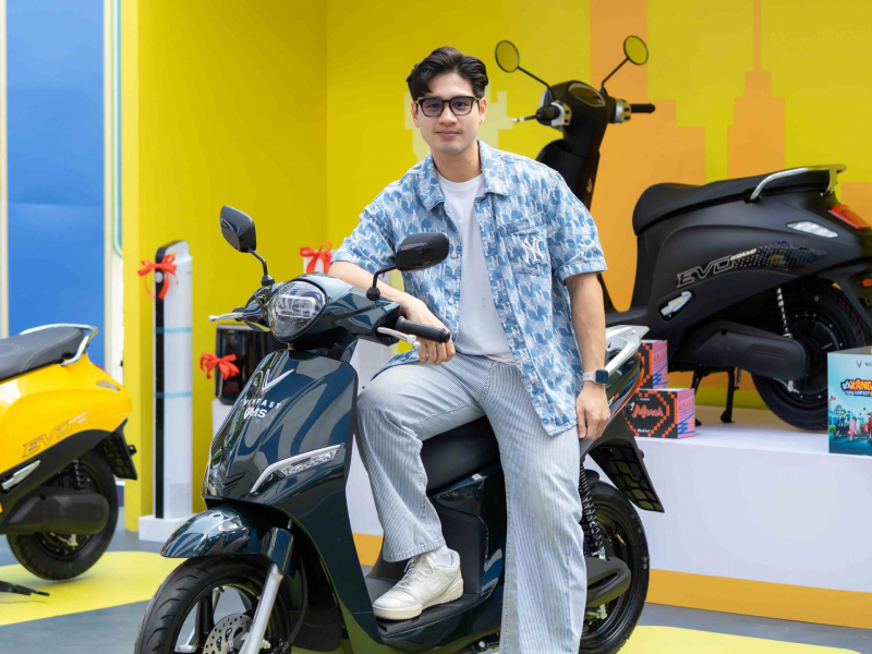 Người dùng hưởng lợi kép khi mua xe máy điện VinFast Feliz Neo -0