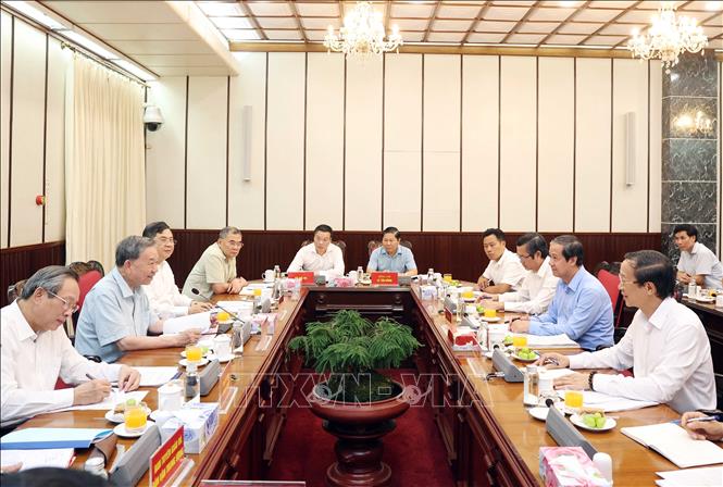 Tổng Bí thư Tô Lâm chủ trì cuộc họp về triển khai Nghị quyết số 71 -0