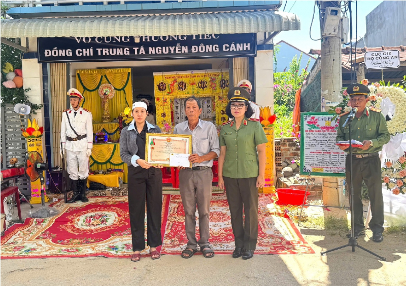 Phát động phong trào thi đua, noi gương tấm gương dũng cảm của Liệt sĩ Nguyễn Đông Cánh -0