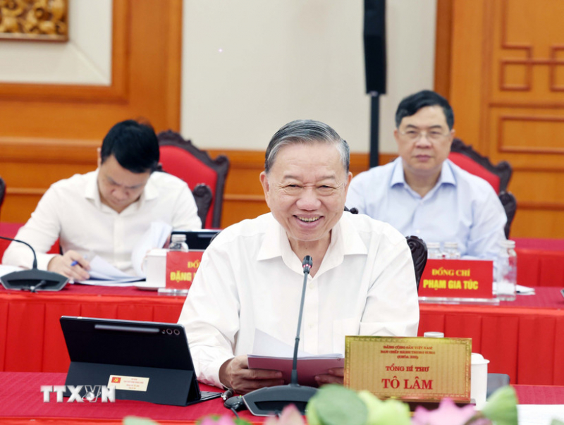 Bộ Chính trị làm việc với Ban Thường vụ Đảng ủy Quốc hội -0