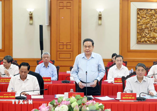 Bộ Chính trị làm việc với Ban Thường vụ Đảng ủy Quốc hội -0