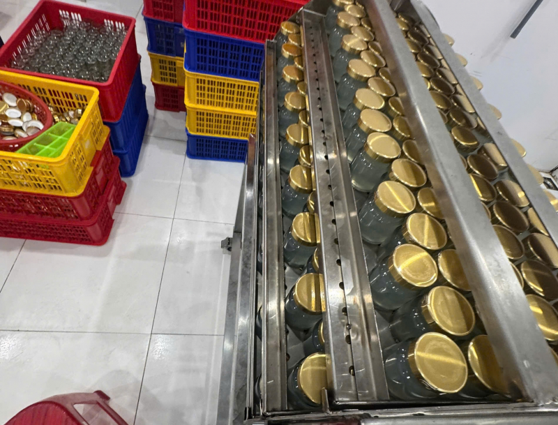 Đà Nẵng: Bắt giữ nhóm đối tượng lập doanh nghiệp để sản xuất, buôn bán yến sào giả -1