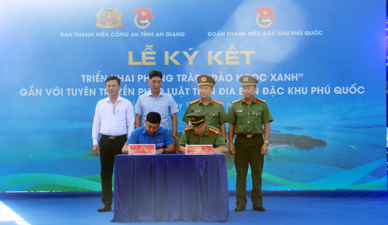 Nhiều hoạt động thiết thực để đặc khu Phú Quốc thành “Đảo ngọc xanh” -0