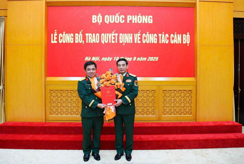 Tập đoàn Viettel có thêm 2 Phó Tổng Giám đốc -0