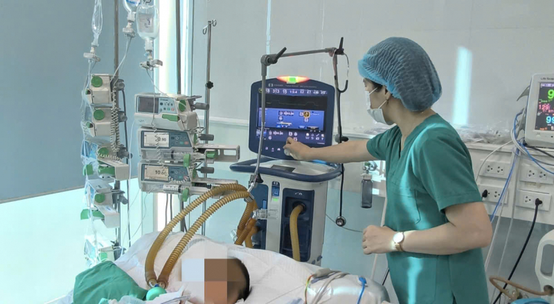 Bé gái 11 tuổi mắc bệnh dại, nguy hiểm từ sự chủ quan của người lớn -0
