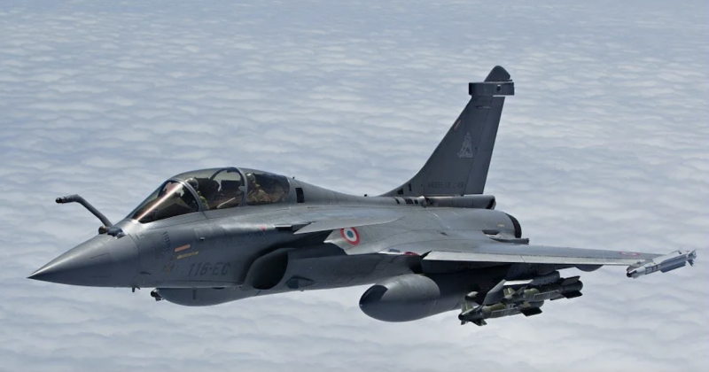 Pháp triển khai ba tiêm kích Rafale tới bảo vệ không phận Ba Lan -0
