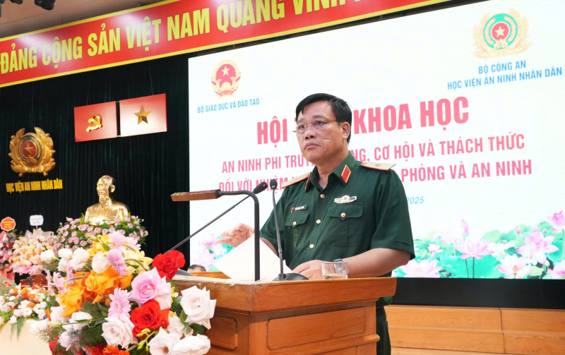 Nâng cao chất lượng, hiệu quả công tác giáo dục quốc phòng và an ninh trong bối cảnh mới -0
