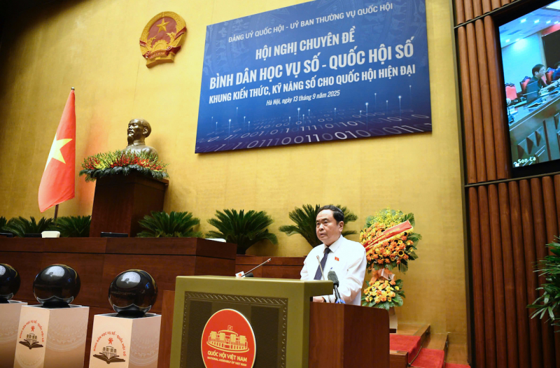 Tổng Bí thư Tô Lâm dự, chỉ đạo Hội nghị chuyên đề về Bình dân học vụ số - Quốc hội số -0