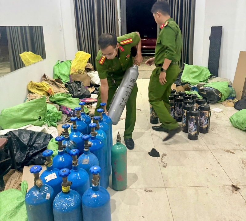 Phá đường dây mua bán khí cười có giao dịch hơn 50 tỷ đồng -0