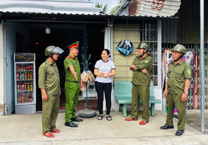 Góp phần giữ vững bình yên vùng quê Vĩnh Long -0