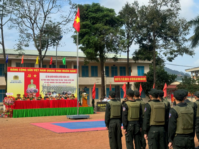 Đoàn Cảnh sát đặc nhiệm số 3: Vững vàng nơi tuyến lửa, tỏa sáng truyền thống anh hùng -0