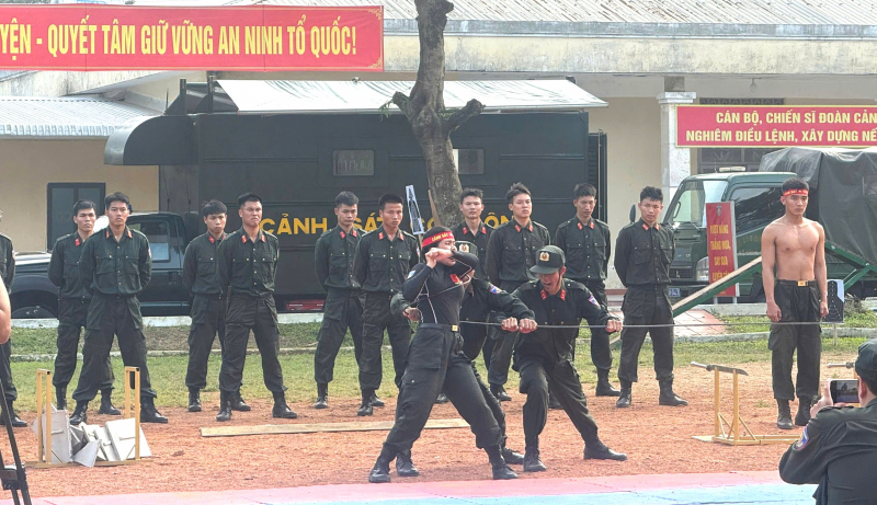 Đoàn Cảnh sát đặc nhiệm số 3: Vững vàng nơi tuyến lửa, tỏa sáng truyền thống anh hùng -1