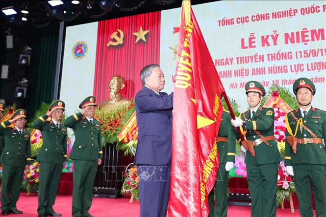 Tổng Bí thư Tô Lâm: Đẩy mạnh phát triển Công nghiệp quốc phòng theo hướng chủ động, tự lực, tự cường, lưỡng dụng, hiện đại -0