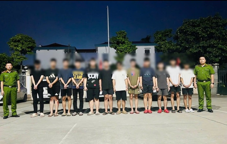 Nổi cơn ghen rủ bạn rú ga truy tìm tình địch giữa đêm -0