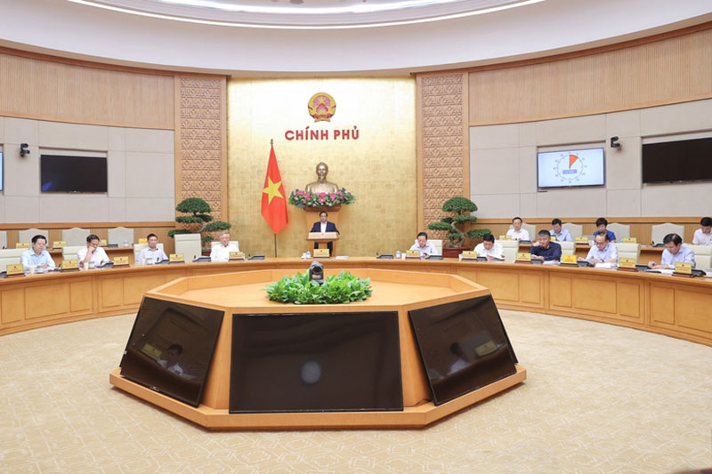 Khẩn trương hoàn thiện các dự án luật để trình Quốc hội vào tháng 10 -0