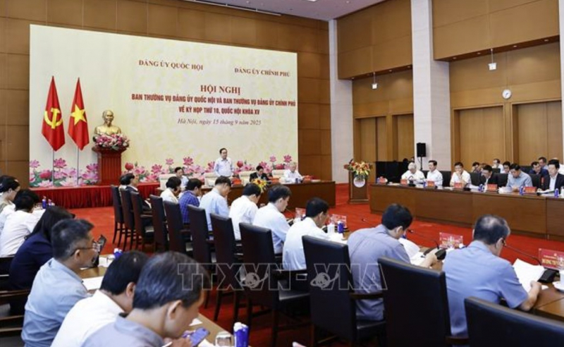 Hội nghị Ban Thường vụ Đảng ủy Quốc hội và Ban Thường vụ Đảng ủy Chính phủ chuẩn bị Kỳ họp thứ 10 -0