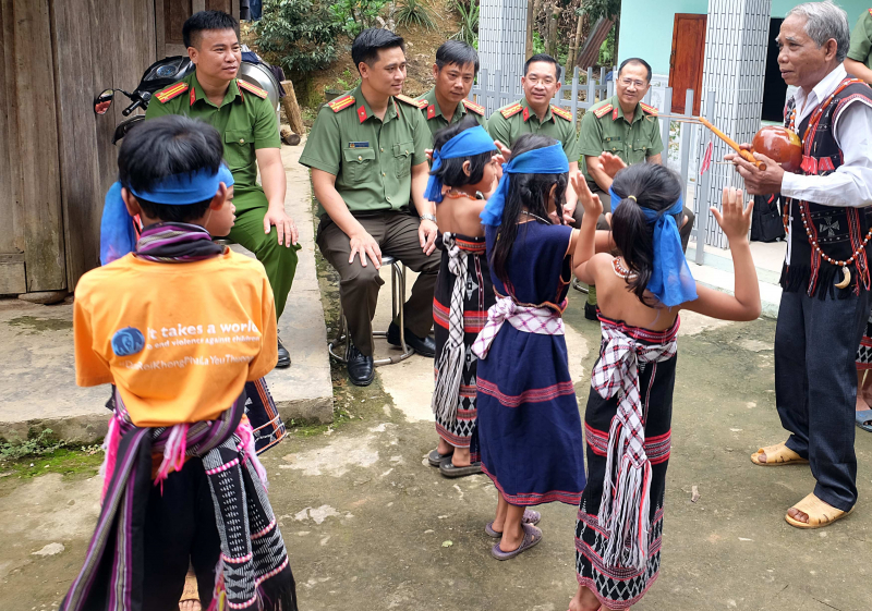 gia lang nhai 1-ngoc thi.jpg -0