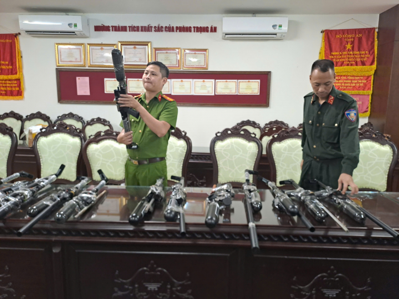 Lãnh đạo Bộ Công an có Thư khen, biểu dương chiến công xuất sắc của Cục Cảnh sát hình sự, Công an tỉnh Lai Châu, Hã Tĩnh -0