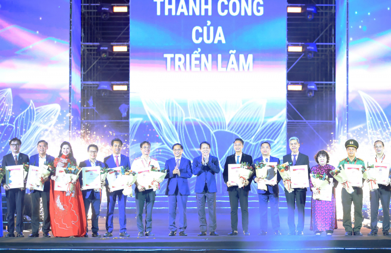 Bế mạc Triển lãm thành tựu đất nước “80 năm hành trình Độc lập – Tự do – Hạnh phúc” -0