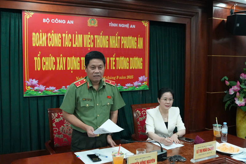 Đoàn công tác Bộ Công an làm việc với tỉnh Nghệ An về xây dựng Trung tâm Y tế Tương Dương -0