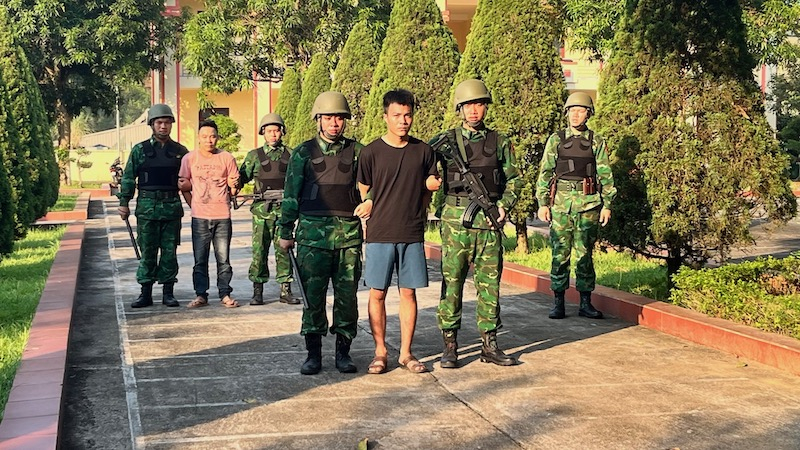 Triệt phá đường dây tổ chức cho người nước ngoài nhập cảnh trái phép vào Việt Nam để đưa sang Campuchia -0