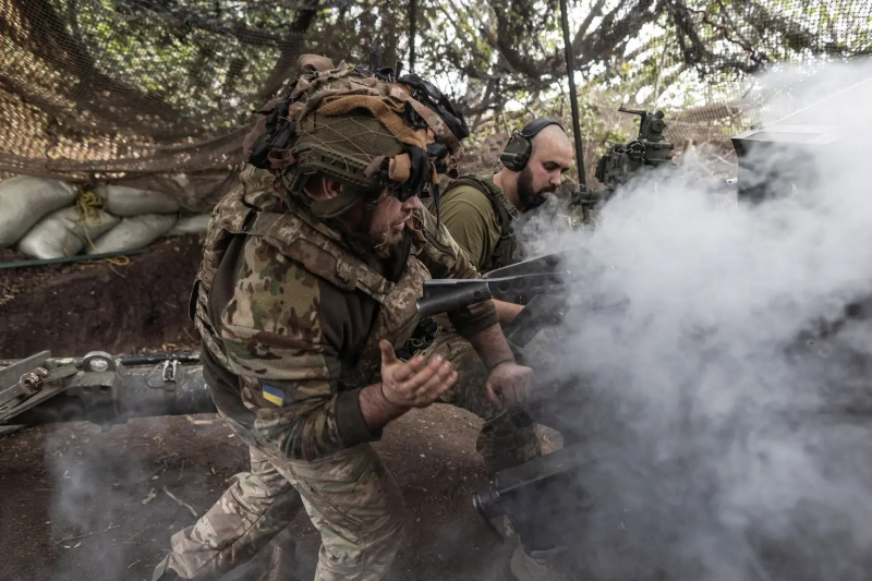 Ukraine sa thải nhiều sĩ quan, -0