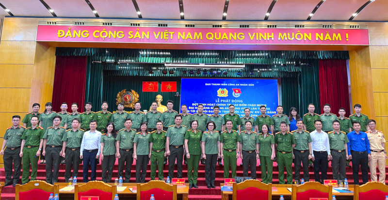 Tích cực chuẩn bị công tác tổ chức đại hội Đoàn các cấp trong CAND nhiệm kỳ 2025-2030 -0