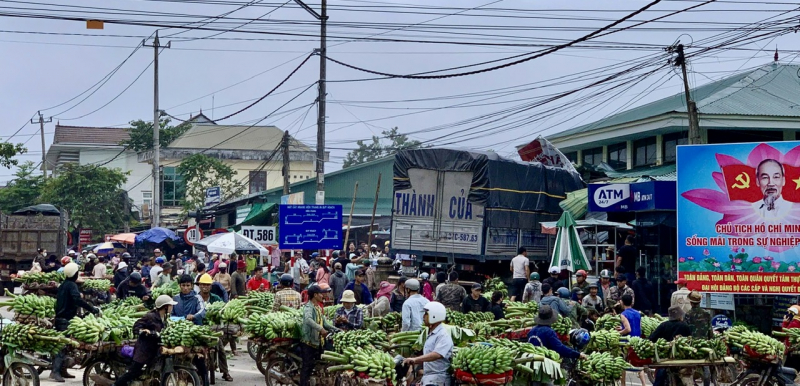 Xác định nguyên nhân xe tải lao vào chợ chuối khiến nhiều người thương vong -0