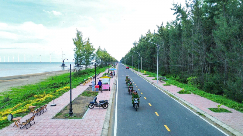 Vĩnh Long phát huy thế mạnh trung tâm kinh tế biển và năng lượng tái tạo -0