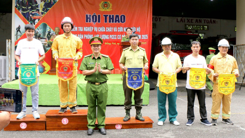 Hơn 1500 đội tuyển tham gia Hội thao nghiệp vụ chữa cháy, cứu nạn, cứu hộ -1