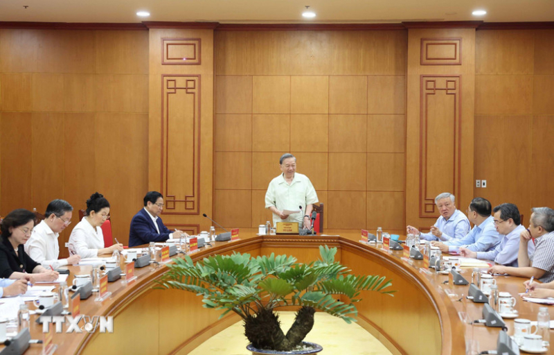 Tổng Bí thư: Phát triển đô thị và nông thôn là hai nhiệm vụ không thể tách rời -0