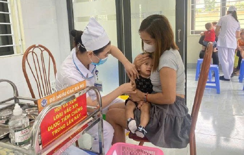 Những giải pháp để thu hút nhân lực về tuyến y tế cơ sở -0