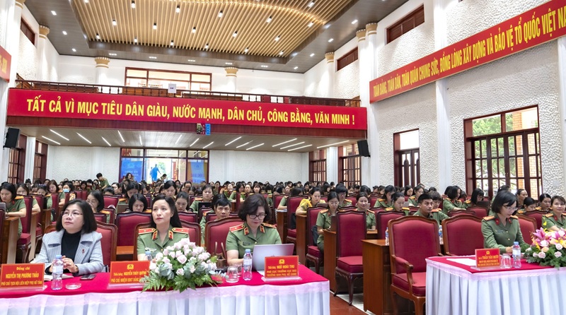 Phụ nữ CAND chuẩn bị chu đáo cho công tác đại hội -0