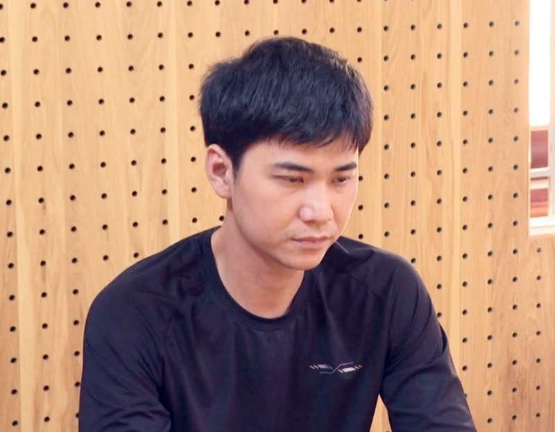 Triệt phá đường dây mua bán trái phép công cụ hỗ trợ, thu giữ 33 khẩu súng và hàng nghìn viên đạn -0
