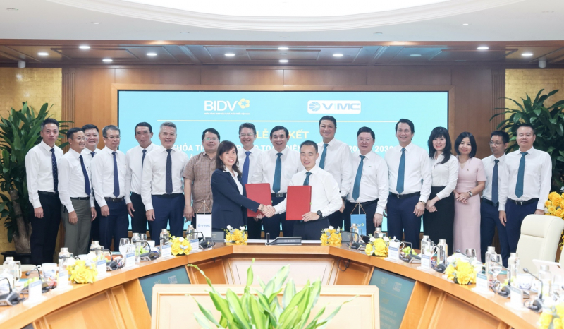 BIDV và VIMC tăng cường hợp tác, thúc đẩy phát triển hoạt động hàng hải -0