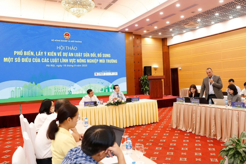 xay-dung-luat-sua-15-luat-trong-linh-vuc-nong-nghiep-va-moi-truong-102918_885-111707.jpg -0