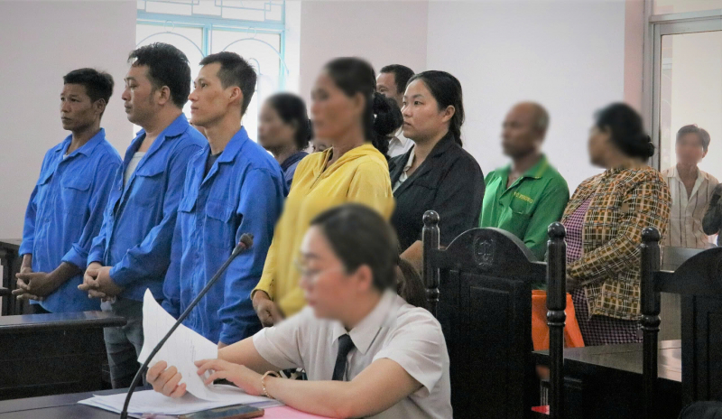 Hơn 93 năm tù cho đường dây mua bán trẻ em có người thân tiếp tay -0