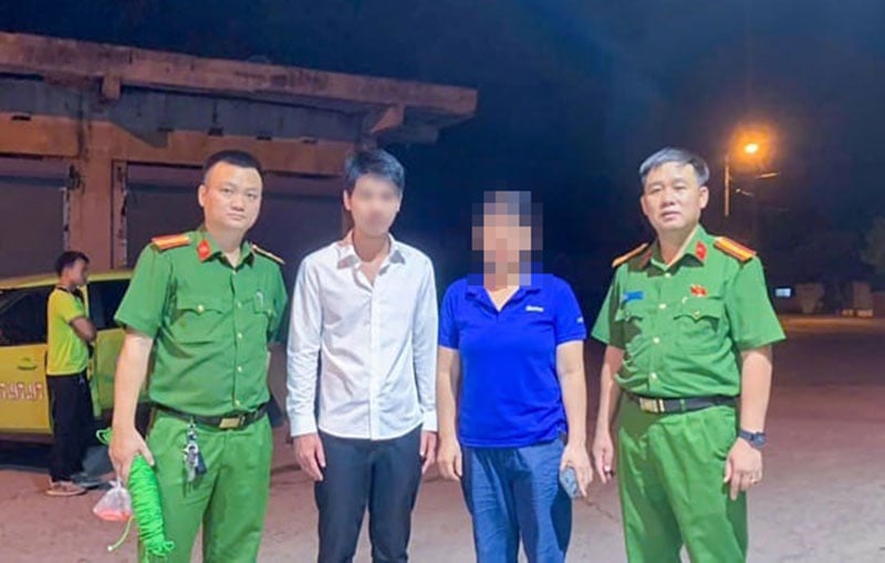 Ngăn cản kịp thời nam thanh niên mang theo thuốc ngủ, thuốc chuột định tự tử -0