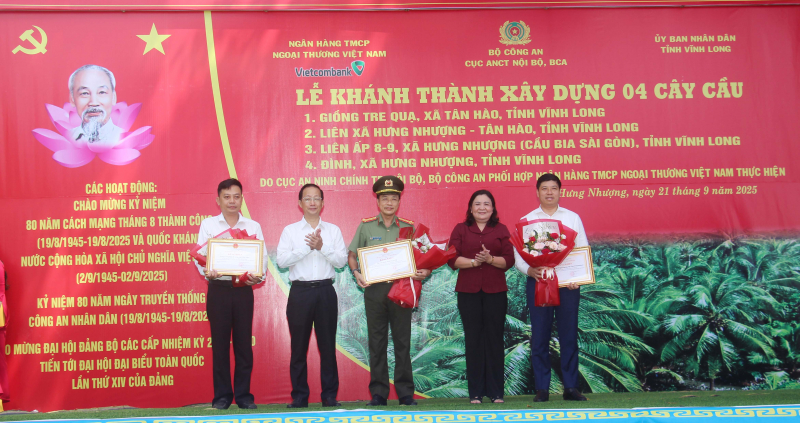 Khánh thành 4 cây cầu nông thôn Cục An ninh chính trị nội bộ phối hợp ngân hàng xây dựng -0