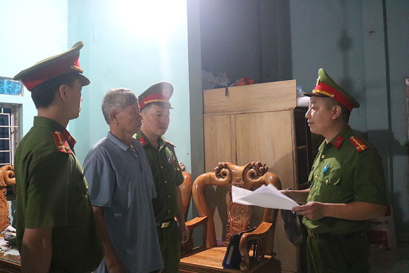 Khởi tố, bắt giam 2 đối tượng xâm phạm lợi ích của Nhà nước -0