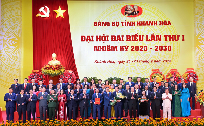 Chủ tịch Quốc hội Trần Thanh Mẫn dự Đại hội Đại biểu Đảng bộ tỉnh Khánh Hòa lần thứ nhất -0