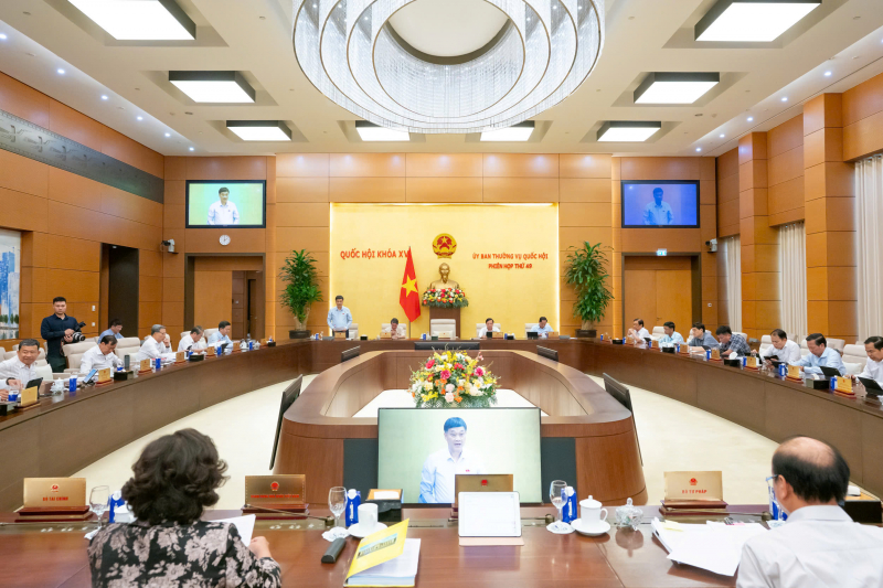 Cần nghiên cứu lộ trình xây dựng mức phí bảo hiểm tiền gửi -0