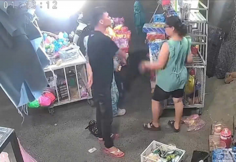  Đã làm rõ hành tung gã thanh niên hành hung phụ nữ mang thai -0