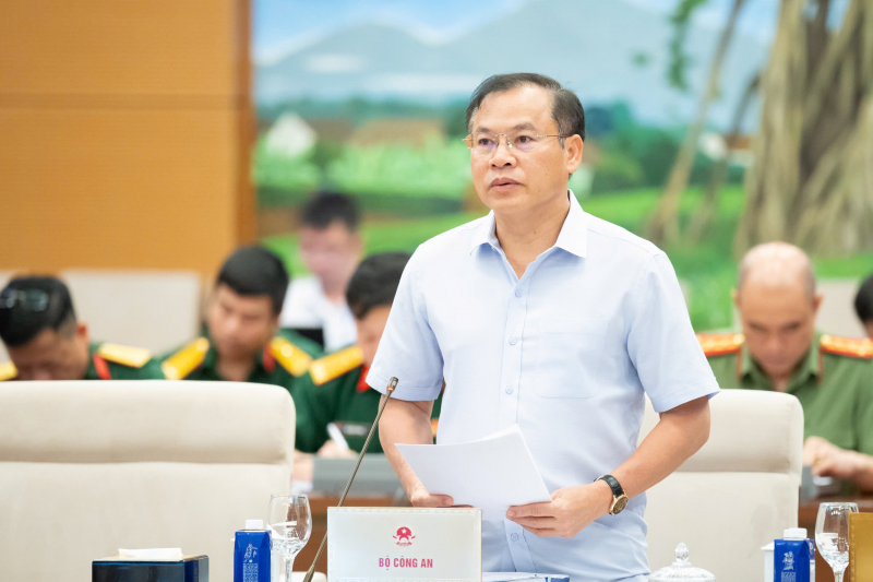 Xây dựng Luật sửa đổi, bổ sung một số điều của 10 luật có liên quan đến ANTT nhằm đáp ứng yêu cầu cấp bách của thực tiễn -0