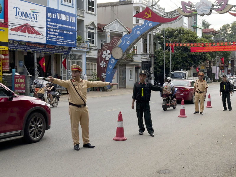 Công an Sơn La đảm bảo TTATGT phục vụ Đại hội Đảng bộ tỉnh -0