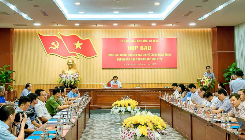 Ca Mau ធ្វើសន្និសីទកាសែតឆ្លើយតបនឹងទិវាទេសចរណ៍ពិភពលោកថ្ងៃទី២៧-០